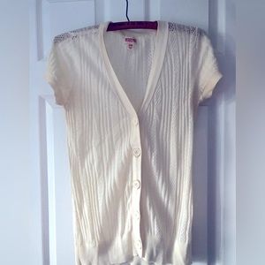 Cream short sleeve light sweater M